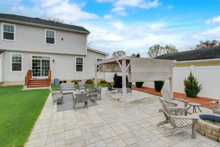 Paver patio